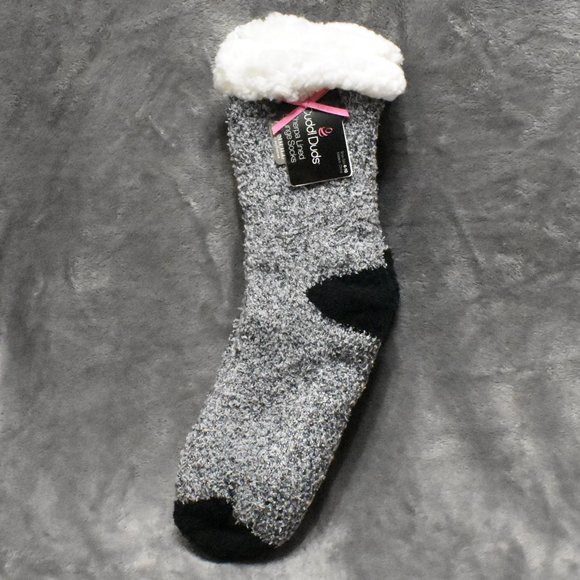 Cuddl Duds Accessories - NWT Cuddl Duds Sherpa Lined Lounge Socks